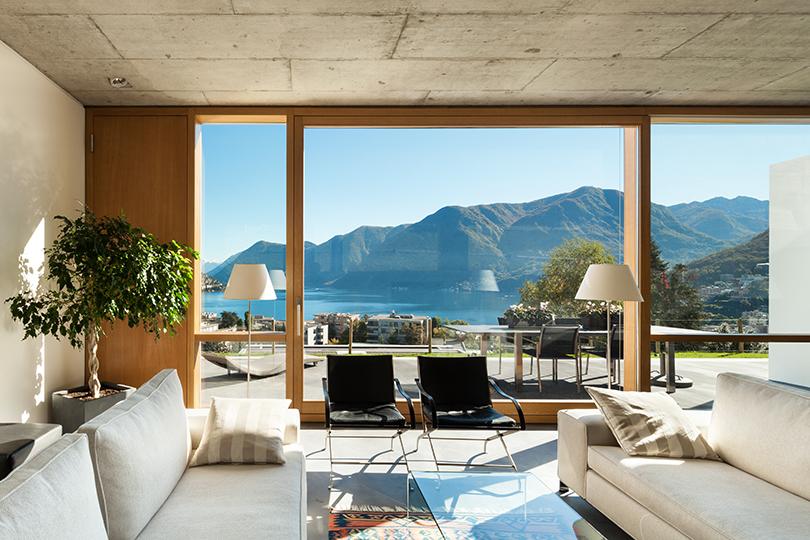 stora skjutdorrar glas