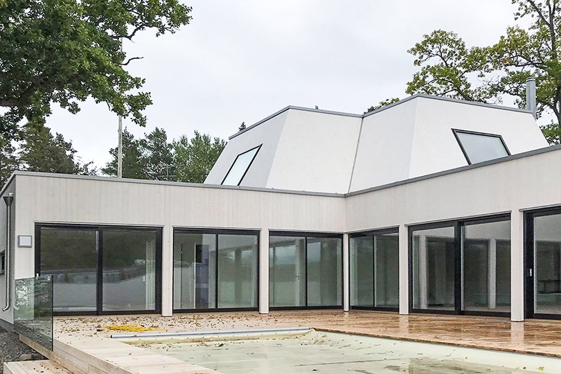 trafonster vit villa